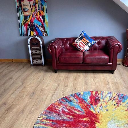 2 Bedroom Apartment In Saltcoats Town Beside The Seaside Kültér fotó