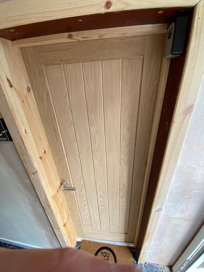 2 Bedroom Apartment In Saltcoats Town Beside The Seaside Kültér fotó